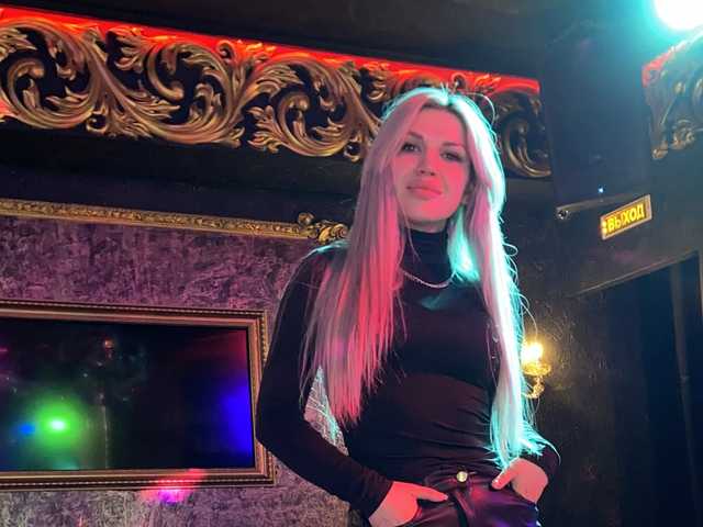 Photo of the profile CyberWhore111