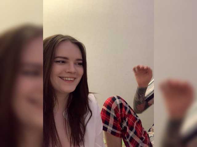 Broadcast screenshots -SugarCrash-