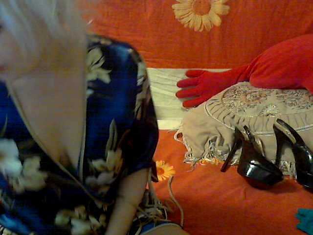 Broadcast screenshots elenamor