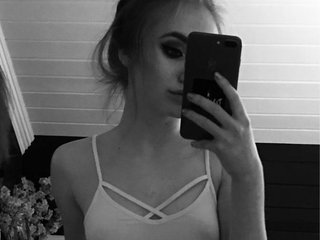 Erotic video chat SusanLyn