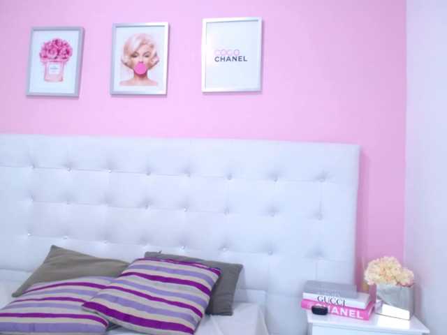 Broadcast screenshots SussanKing