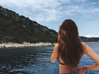 Erotic video chat Sweet-Annie