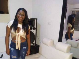 Erotic video chat sweet-diamond