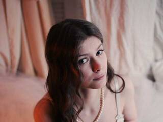 Erotic video chat Sweet-Mila