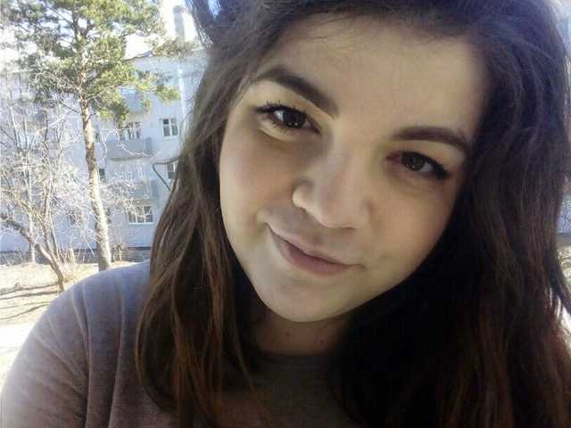 Photo of the profile SweetAndCurvy