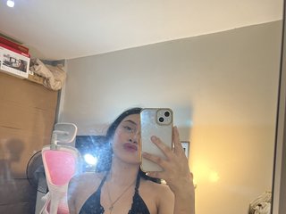 Erotic video chat sweetgirl-sarrah