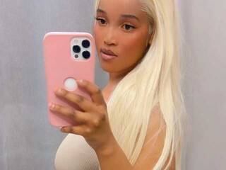 Erotic video chat Sweetheartcocomwllow