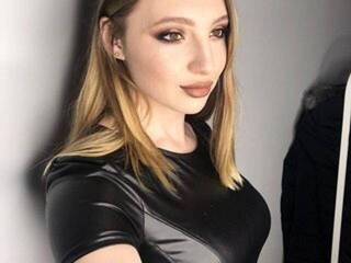 Erotic video chat sweetkisa