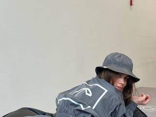 Erotic video chat SweetKittyX