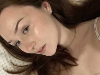 Erotic video chat SweetLindan