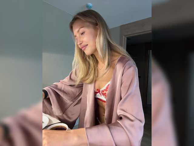 Broadcast screenshots sweetpeach77