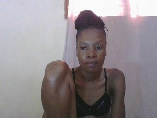 Erotic video chat Sweetpetite254