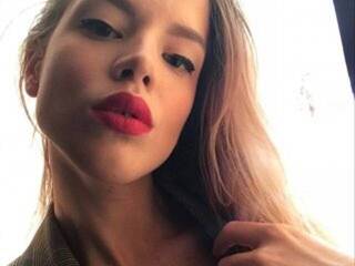 Erotic video chat Sweetsevil666