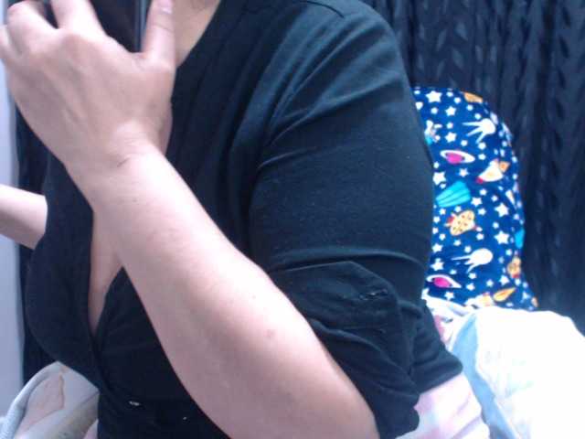 Broadcast screenshots sweetvaleria