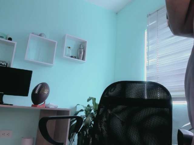 Broadcast screenshots SweetValient