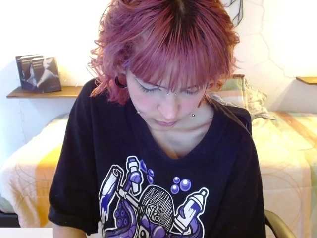 Broadcast screenshots sweetweeney