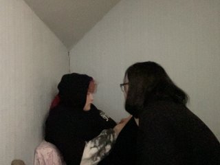 Erotic video chat Tanya-and-Sara