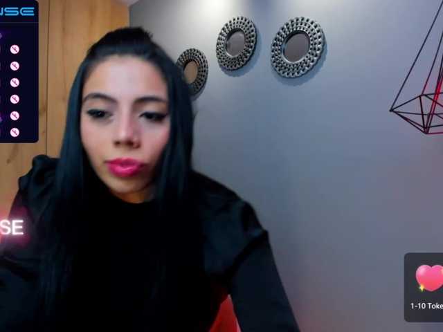 Broadcast screenshots TaraFisherX