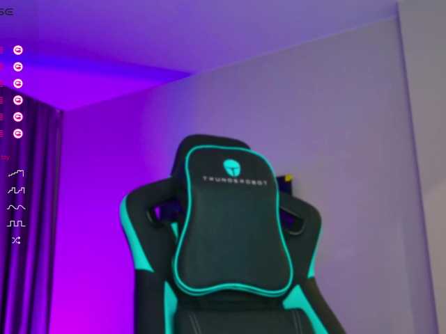 Broadcast screenshots INsight