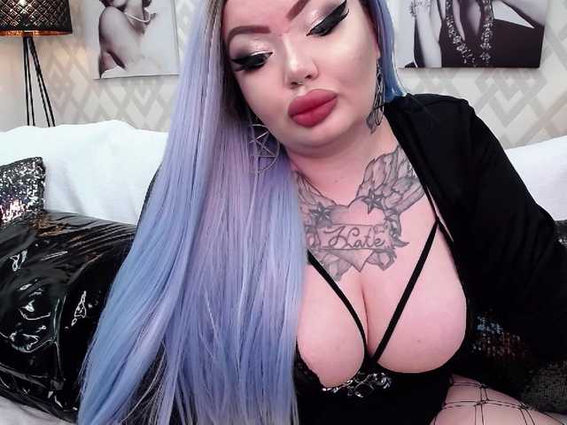 Photos SavageQueen Welcome in my rooom! Tattooed busty fuck doll with perfect deepthroat skills and more and more. Wanna play? Tip your Queen! Kisses :)