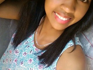 Erotic video chat Maellah