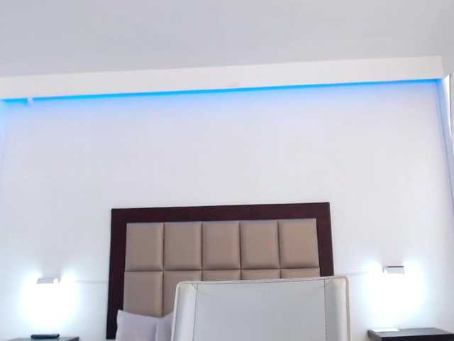 Broadcast screenshots ThaliaLarsson