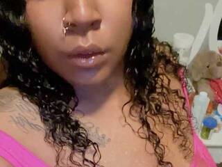 Erotic video chat Thicaliciouss