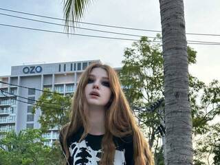 Erotic video chat ThreeHannahhh