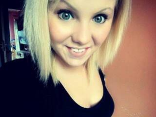 Erotic video chat TidaShow