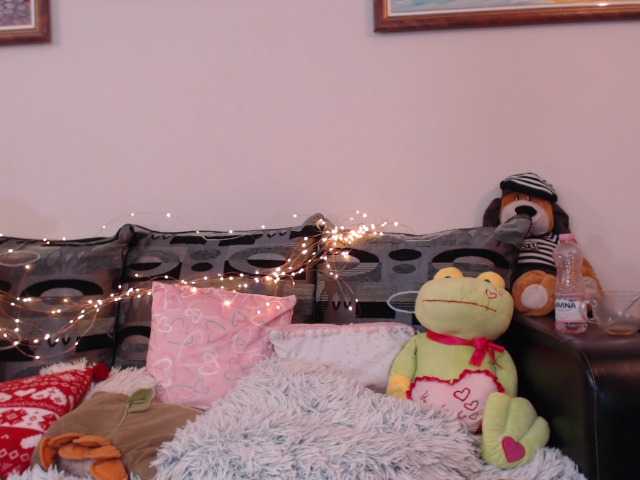 Broadcast screenshots TiffanyTaylor