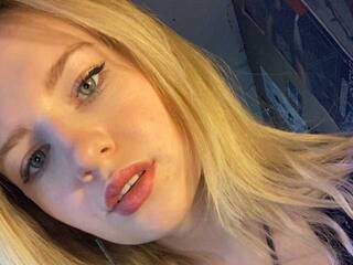 Erotic video chat tigermoon7