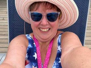 Erotic video chat TightKitty55