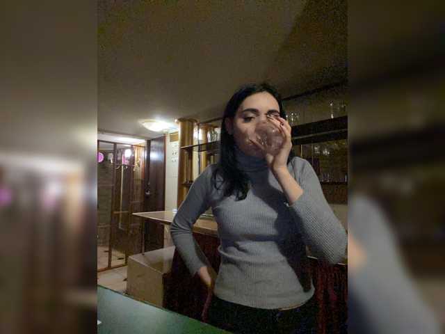 Broadcast screenshots Tina99-1