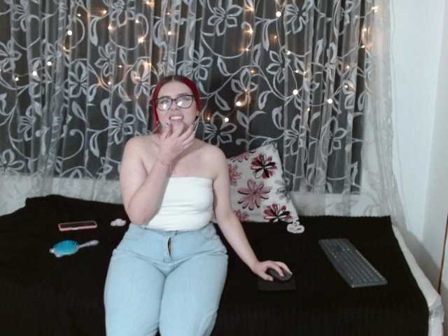 Broadcast screenshots tinabella