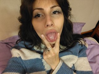 Erotic video chat Tinablackkk