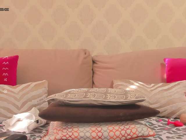 Broadcast screenshots tinahot