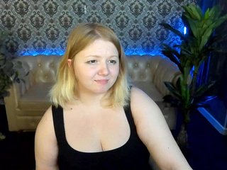 Erotic video chat TinkerrBelll