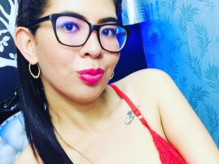 Erotic video chat Tinnykristen