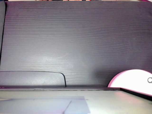 Broadcast screenshots tiny-smit