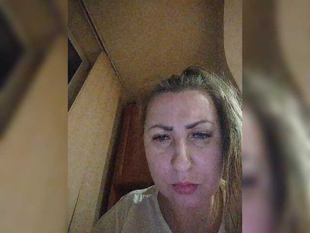 Broadcast screenshots TopNewBlonda