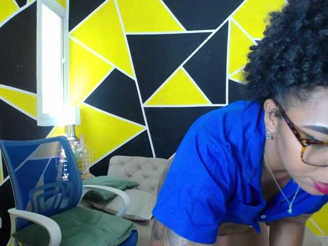 Broadcast screenshots TrianaVelez1