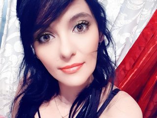 Erotic video chat Poppie