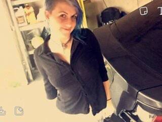 Erotic video chat twistedbitch4