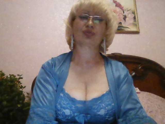 Photos _mamasita_ Greetings, my dears: * Welcome im my room. I will be glad to your attention and gifts :)