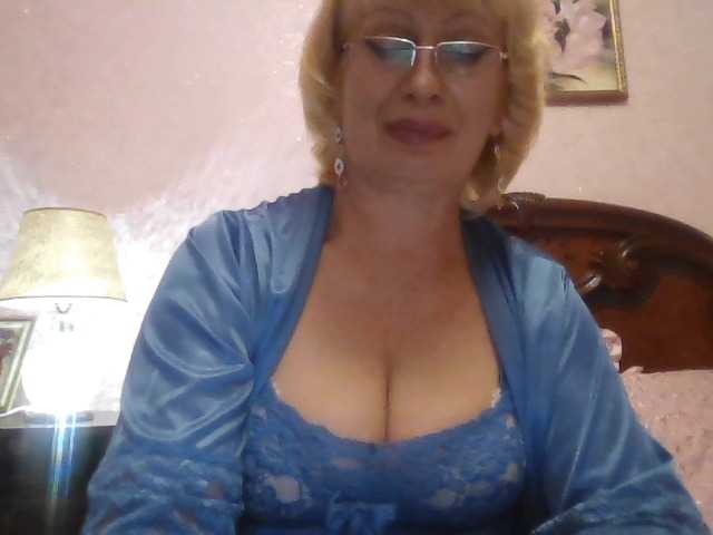 Photos _mamasita_ Greetings, my dears: * Welcome im my room. I will be glad to your attention and gifts :)