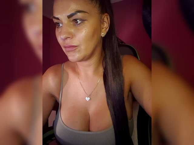 Broadcast screenshots ValentinaVale