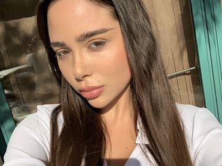Erotic video chat valentinaxxx