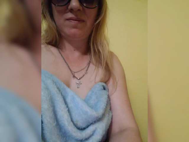 Broadcast screenshots Valeria09871