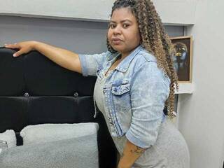 Erotic video chat Vanessa-Frizzy