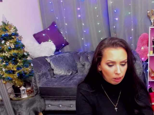 Broadcast screenshots VanessaMyers